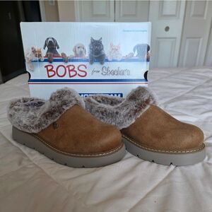 Skechers Women's Tan Faux Fur Slip-On Shoes